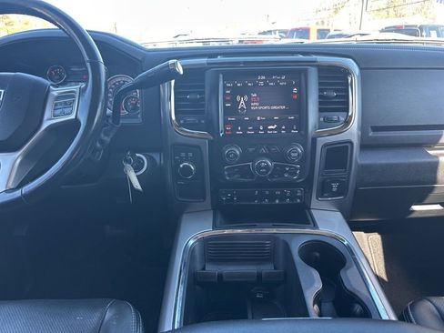Used 2018 RAM 2500 Laramie w/ Sport Appearance Group AWD/4WD image 22