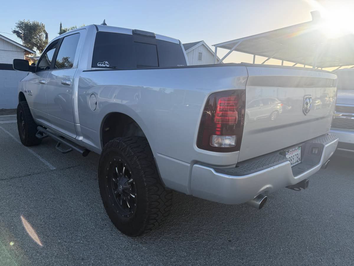 Used 2015 RAM 1500 Sport w/ Convenience Group RWD image 3