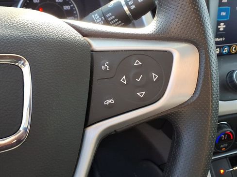 Certified 2023 GMC Acadia SLE w/ Driver Convenience Package image 20