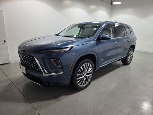 New 2026 Buick Enclave Avenir w/ Super Cruise Package AWD/4WD image 3