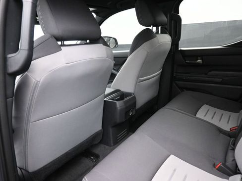 Used 2024 Toyota Tacoma TRD Off-Road image 25