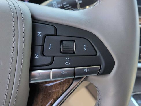 Certified 2024 Cadillac Escalade ESV Sport Platinum w/ LPO, ONYX Package AWD/4WD image 16