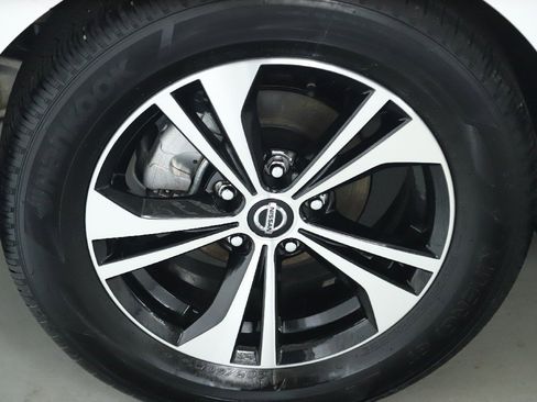 Certified 2023 Nissan Sentra SV w/ Trunk Package image 12