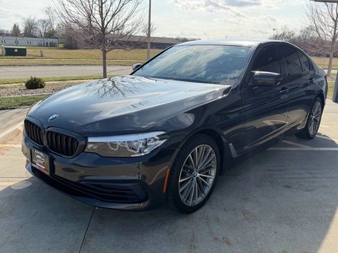 Used 2020 BMW 540i xDrive w/ Premium Package image 8