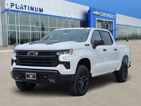 New 2026 Chevrolet Silverado 1500 LT Trail Boss w/ Convenience Package II image 2