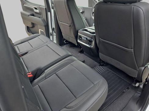 Used 2023 Chevrolet Silverado 1500 LTZ AWD/4WD image 12