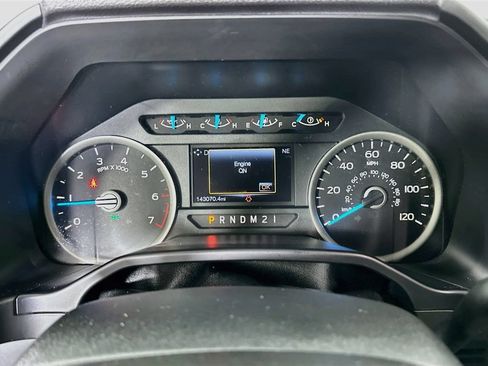 Used 2015 Ford F150 XLT w/ Equipment Group 302A Luxury RWD image 12