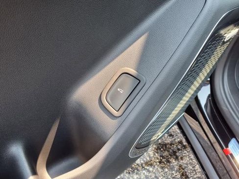 New 2026 Chevrolet Traverse High Country w/ LPO, Floor Liner Package image 19