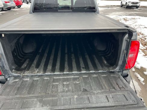 Used 2018 Chevrolet Colorado LT w/ LT Convenience Package image 21