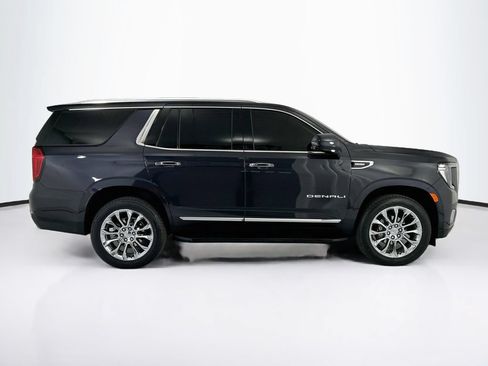 Used 2024 GMC Yukon Denali AWD/4WD image 4