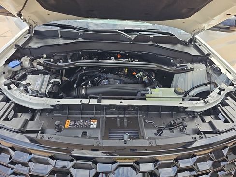 New 2026 Ford Explorer ST-Line image 34