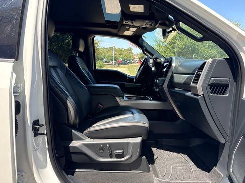 Used 2022 Ford F350 Platinum w/ Tremor Off-Road Package AWD/4WD image 12