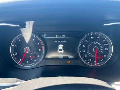 Used 2021 Genesis G70 2.0T