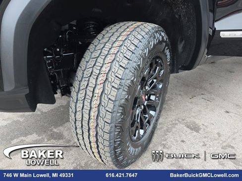 New 2026 GMC Canyon Elevation w/ Convenience Package image 30