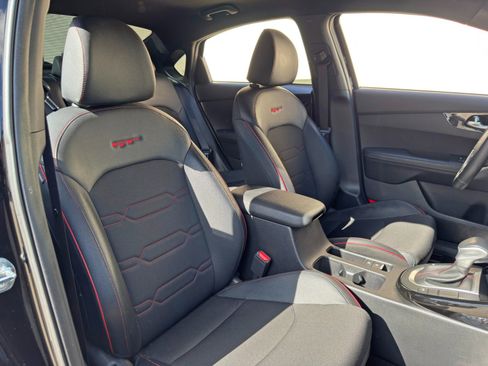 Used 2022 Kia Forte GT w/ GT Technology Package image 33