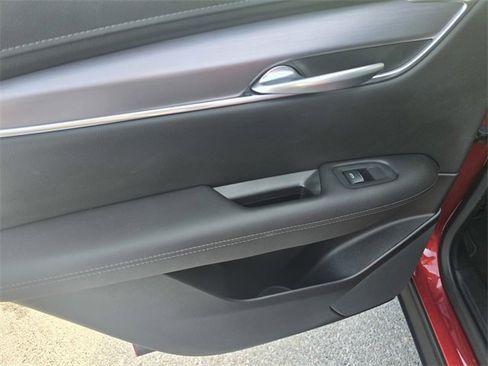 Used 2024 Cadillac XT5 Luxury image 13