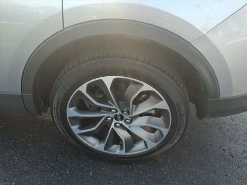 Used 2023 Lincoln Nautilus Reserve image 8