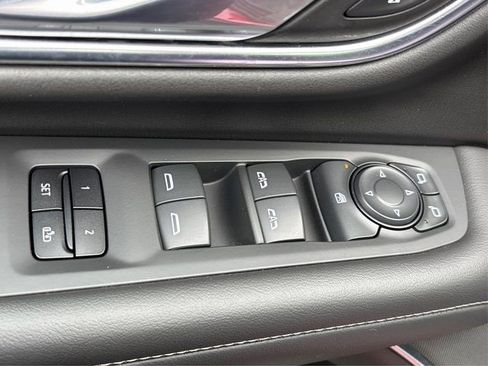 Used 2021 Chevrolet Tahoe LT image 35