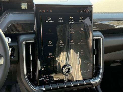 New 2026 GMC Yukon Elevation image 9