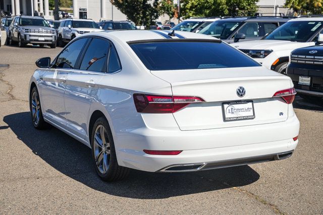 Used 2021 Volkswagen Jetta R-Line FWD image 2