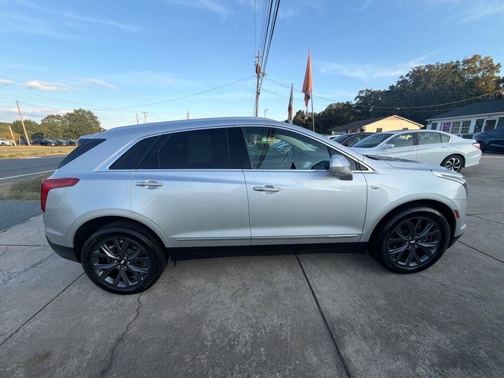 Used 2017 Cadillac XT5 Premium Luxury w/ LPO, Wheel Lock Package FWD image 15