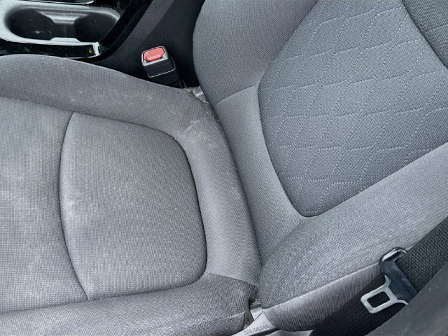 Used 2020 Toyota Corolla LE FWD image 25