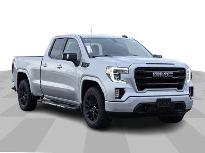 Used 2022 GMC Sierra 1500 Elevation w/ LPO, Elevation Black Package