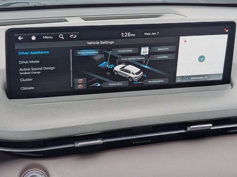 Used 2022 Genesis GV70 2.5T w/ Advanced Package image 35