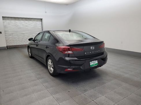 Used 2019 Hyundai Elantra Value Edition FWD image 5