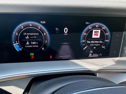 New 2025 Volkswagen Tiguan SE R-Line image 28