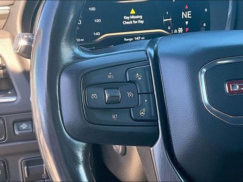 Used 2022 GMC Yukon XL AT4 w/ AT4 Premium Plus Package image 11