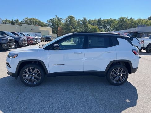 New 2026 Jeep Compass Limited image 4