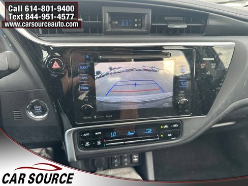 Used 2017 Toyota Corolla LE FWD image 12