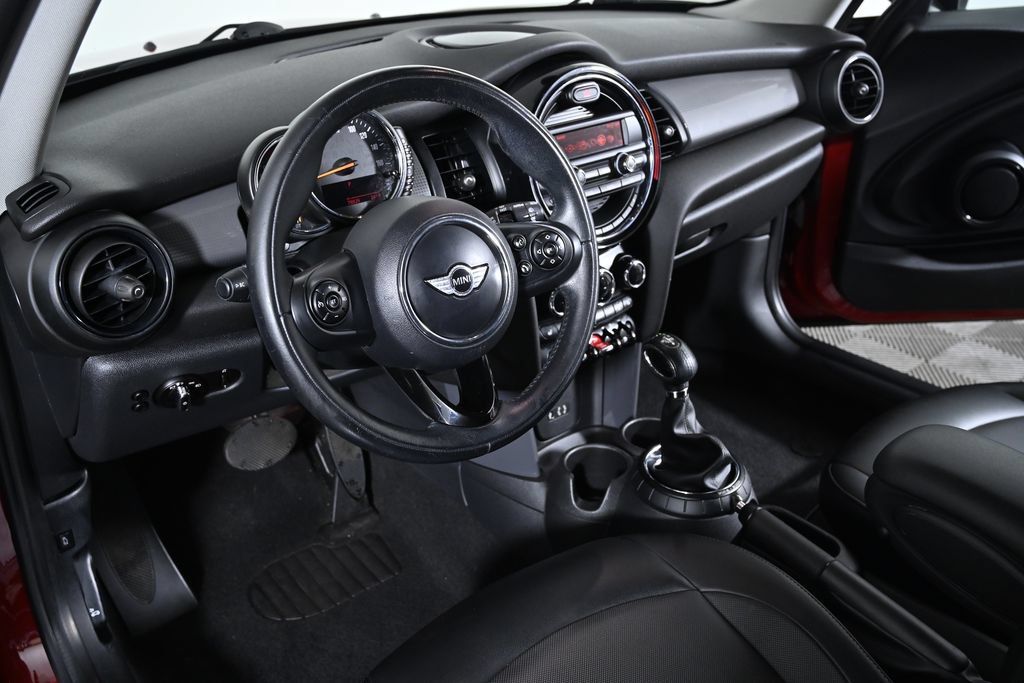 Used 2015 MINI Cooper 2-Door Hardtop FWD image 12