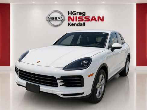 Used 2021 Porsche Cayenne AWD/4WD image 3