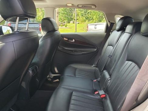 Used 2017 INFINITI QX50 AWD w/ Premium Package image 13