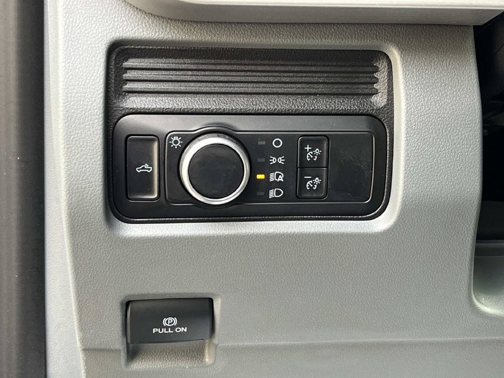Used 2026 Ford F250 XL AWD/4WD image 27