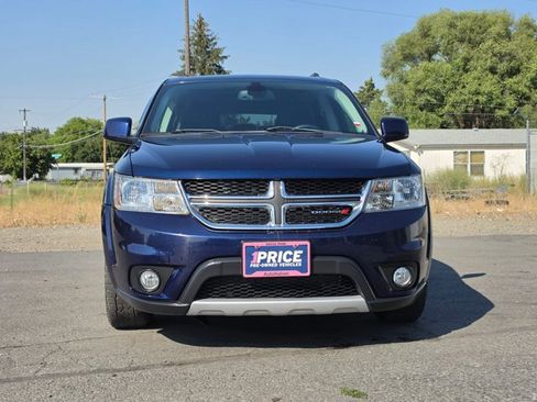 Used 2018 Dodge Journey SXT w/ Connectivity Group AWD/4WD image 8