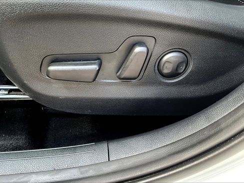 Used 2021 Kia Sportage EX w/ EX Technology Package image 35