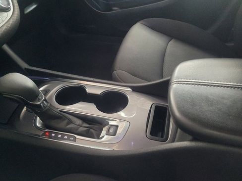 Used 2023 Chevrolet Malibu LT FWD image 26
