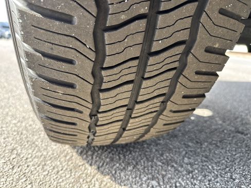 Used 2021 GMC Sierra 2500 Denali w/ Denali Ultimate Package image 12