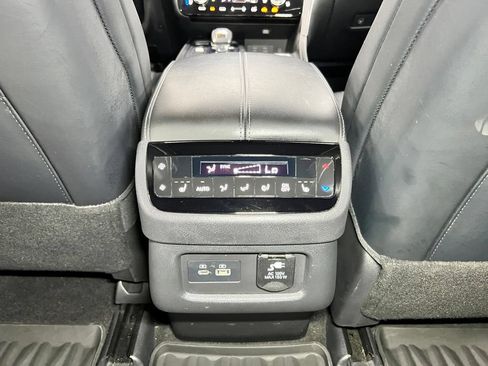 Used 2023 INFINITI QX60 Sensory w/ Vision Package AWD/4WD image 24