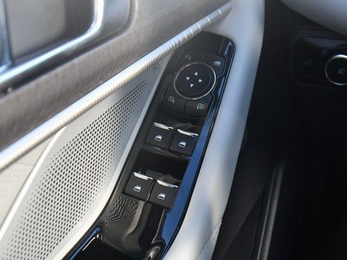 New 2026 Ford Explorer Platinum w/ LUX Leather Package image 25