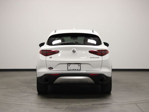 Used 2019 Alfa Romeo Stelvio Ti Sport w/ Quick Order Package 22S Sport AWD/4WD image 7