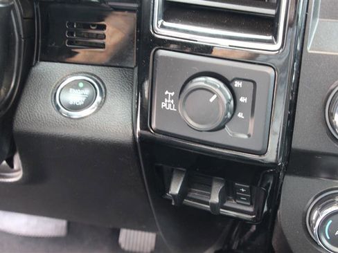 Used 2021 Ford F250 Lariat image 31