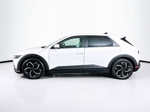 Used 2024 Hyundai Ioniq 5 SEL RWD image 4
