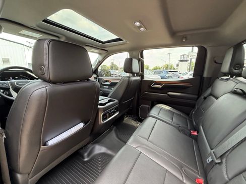 Used 2022 GMC Sierra 1500 Denali AWD/4WD image 27