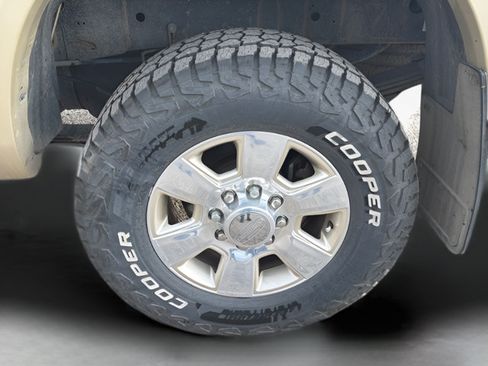 Used 2015 RAM 3500 Laramie Longhorn AWD/4WD image 21