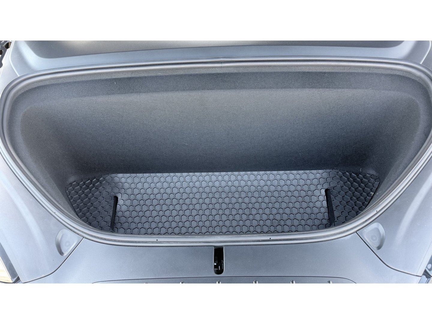 Used 2023 Tesla Model X AWD/4WD image 18