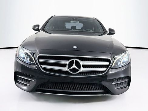 Used 2017 Mercedes-Benz E 300 image 2
